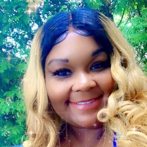 Meet your Posher, Janessa